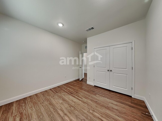 Building Photo - 5615 Lighting Hope Ct