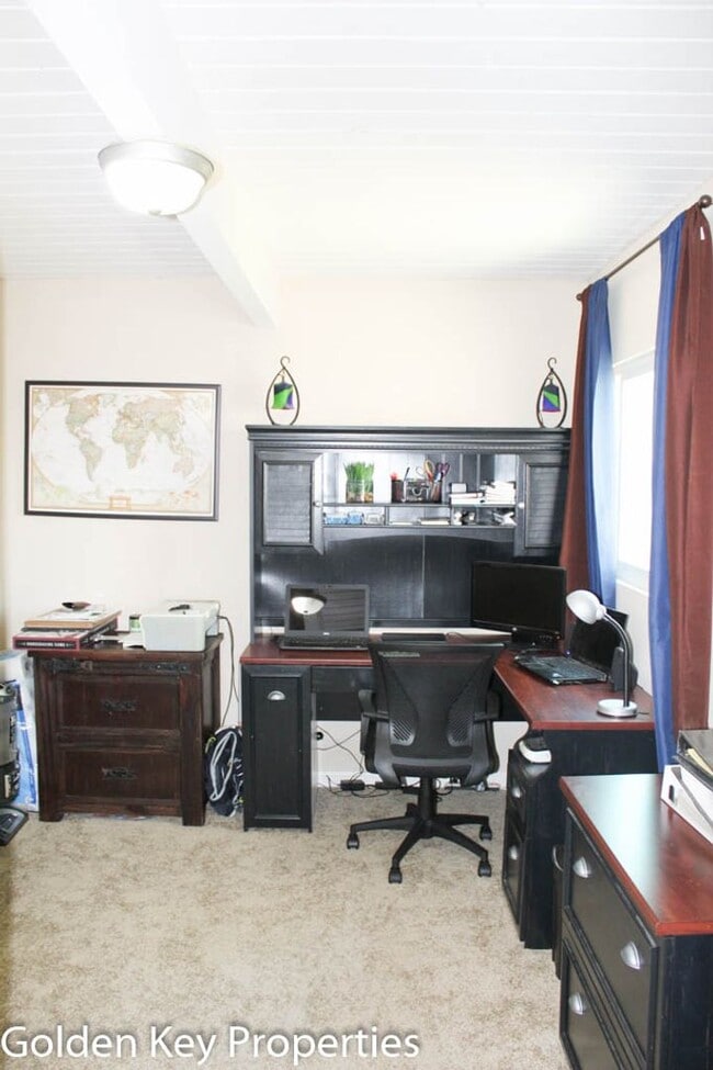 Building Photo - Single Story Home In Oceanside! Close to a...