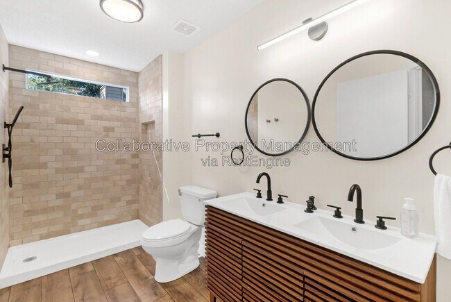 Building Photo - 6 English Saddle Ct