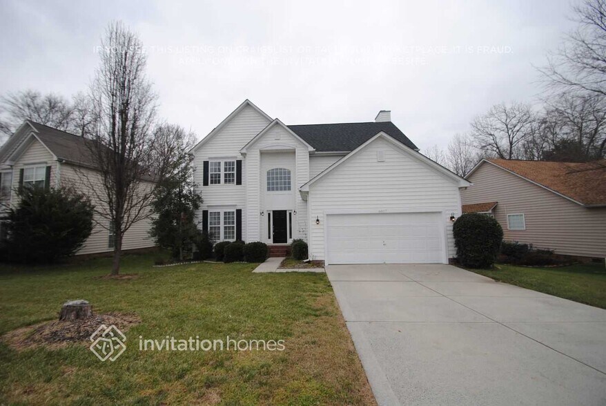 Primary Photo - 6017 Downfield Wood Dr