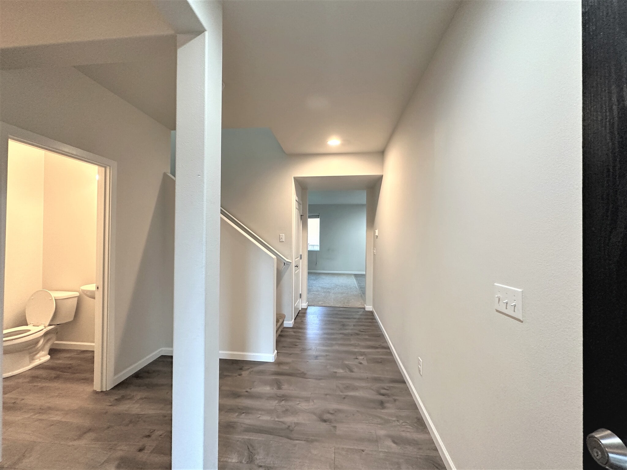 Building Photo - 8921 170th St NE