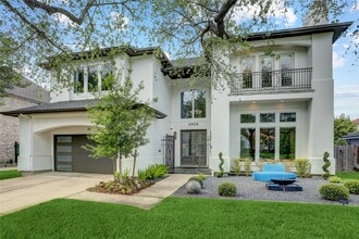 Building Photo - 4806 Wedgewood Dr