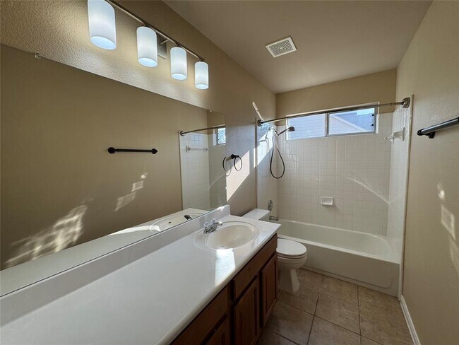 Building Photo - 3701 Turkey Path Bend