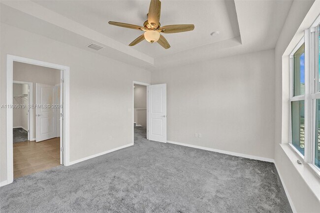 Building Photo - 4764 Eucalyptus Dr