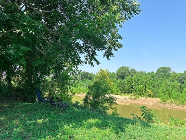 Building Photo - 15 Eden Hollow Ln