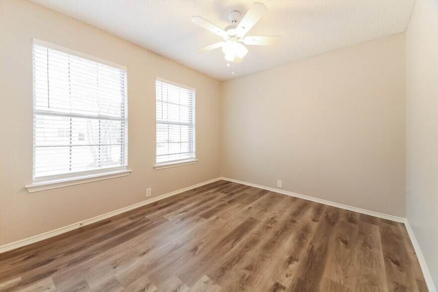 Building Photo - 3312 Bent Creek Dr
