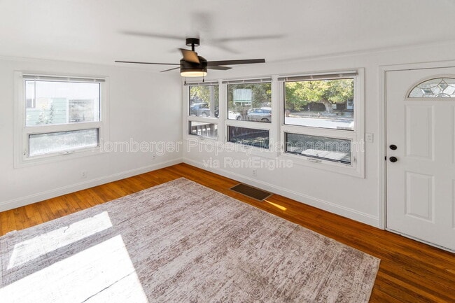 Building Photo - 4614 N Whitehouse St