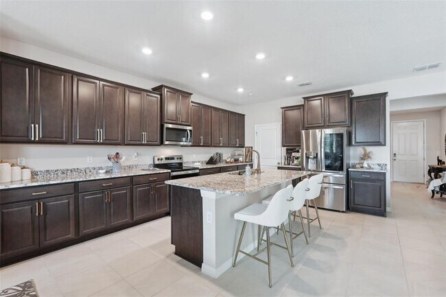 Building Photo - 13055 Willow Grove Dr