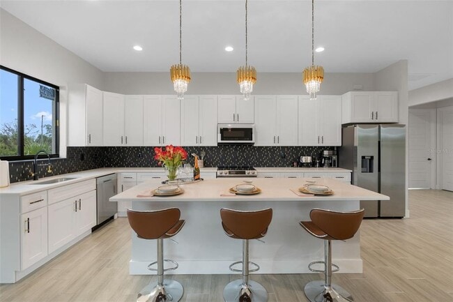 Building Photo - 178 Lime Tree Park