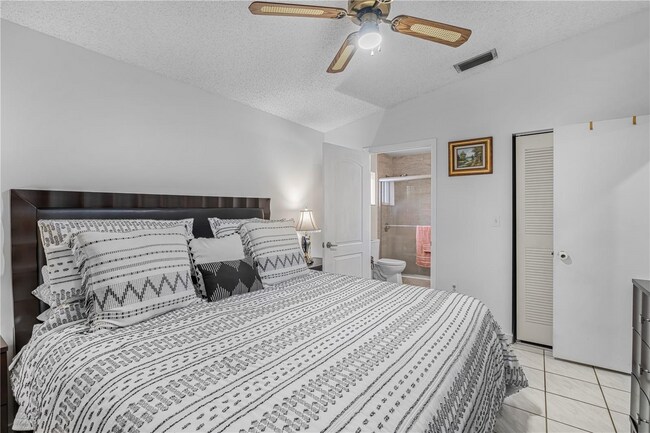 Building Photo - 7117 W 30th Ln