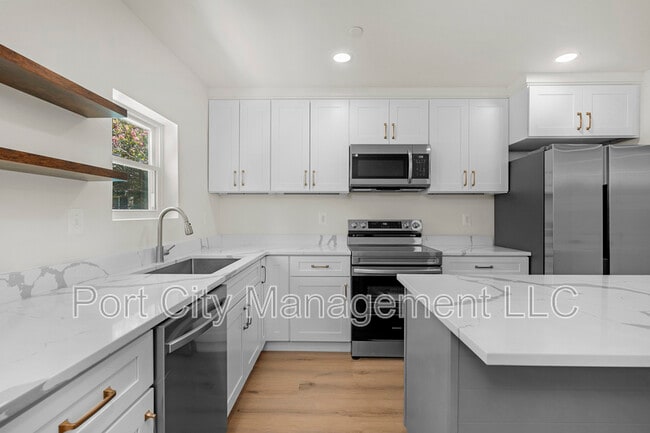 Building Photo - 118 Winters Ln