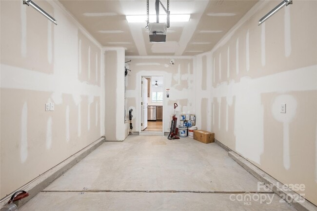 Building Photo - 22028 Lani Dr