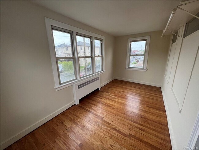 Building Photo - 126 Ellsworth Ave