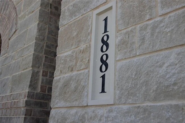 Building Photo - Townhome in Waxahachie, Tx