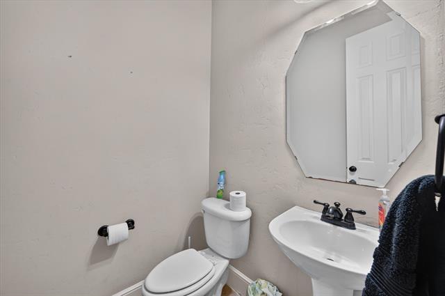 Building Photo - 4612 Quiet Cir