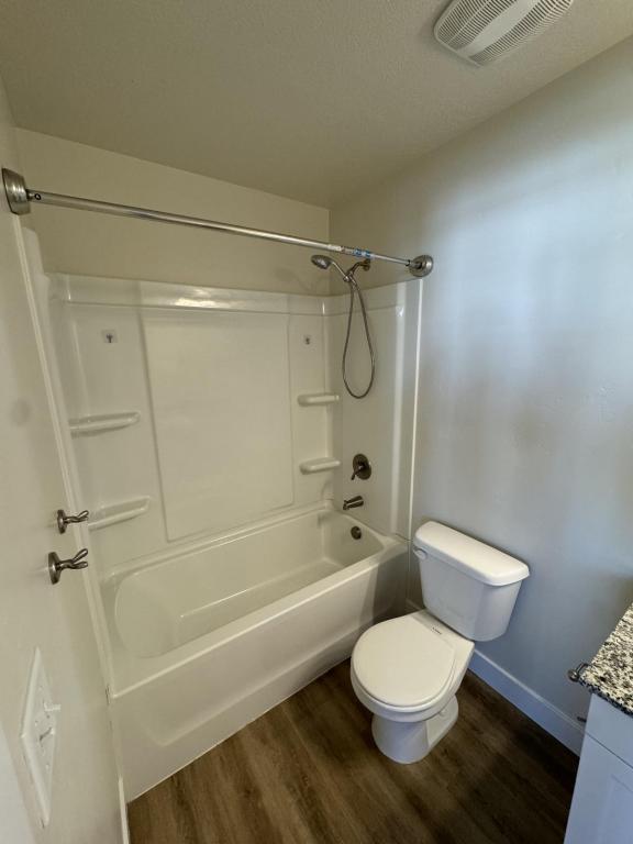 Building Photo - 1120 W 600 S