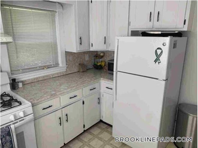 Primary Photo - 28 Beaconsfield Rd