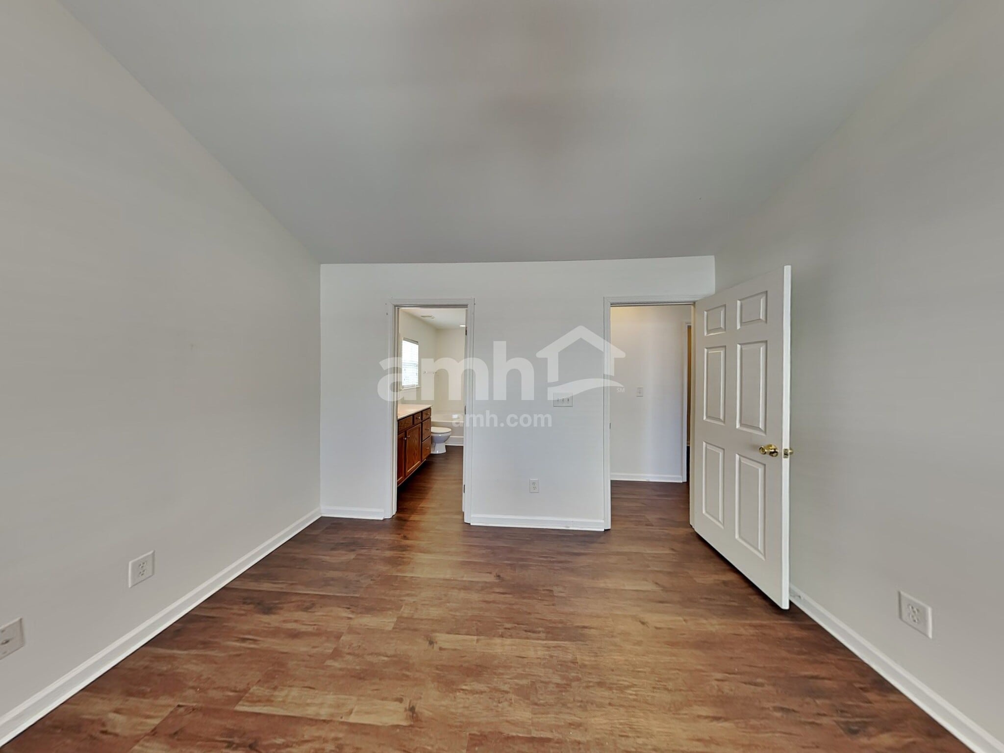 Building Photo - 10538 Samuels Way Dr