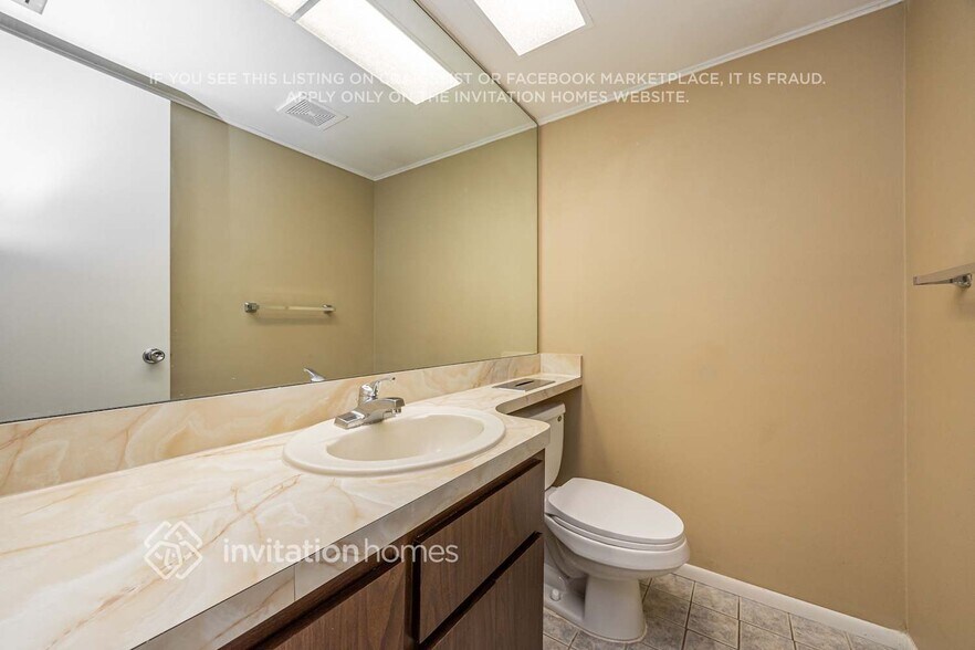 Building Photo - 7023 Bramblewood Dr