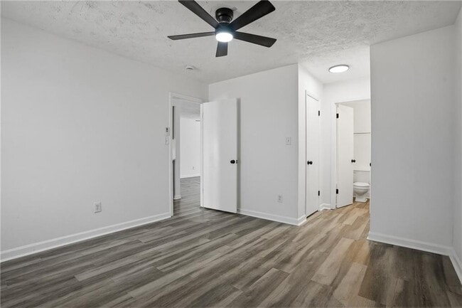 Building Photo - 858 Ohara Dr