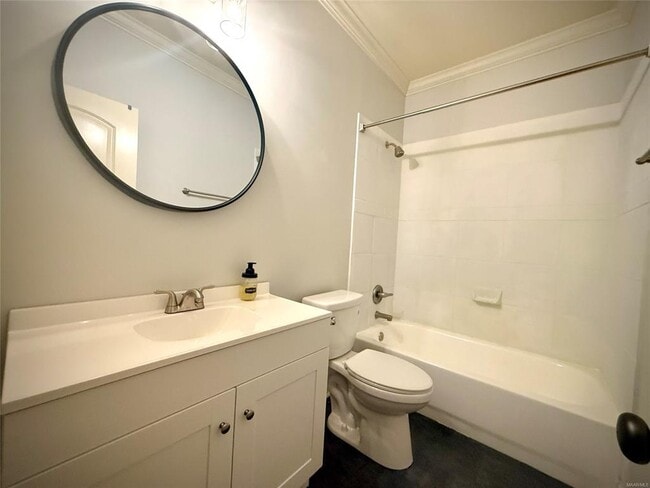 Building Photo - 5812 Lotus Cir