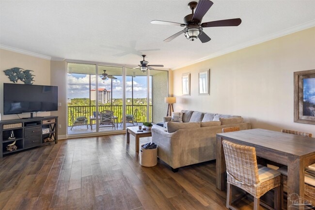 Building Photo - 608 Lost Key Dr