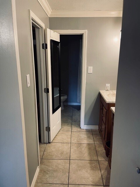 Building Photo - 10227 Sagemark Dr