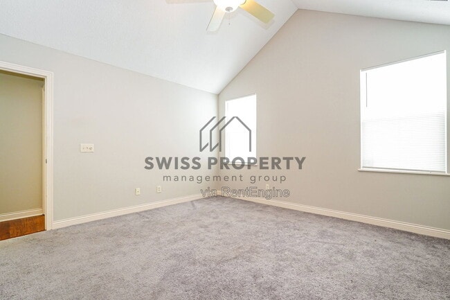 Building Photo - 7199 Normanton Dr