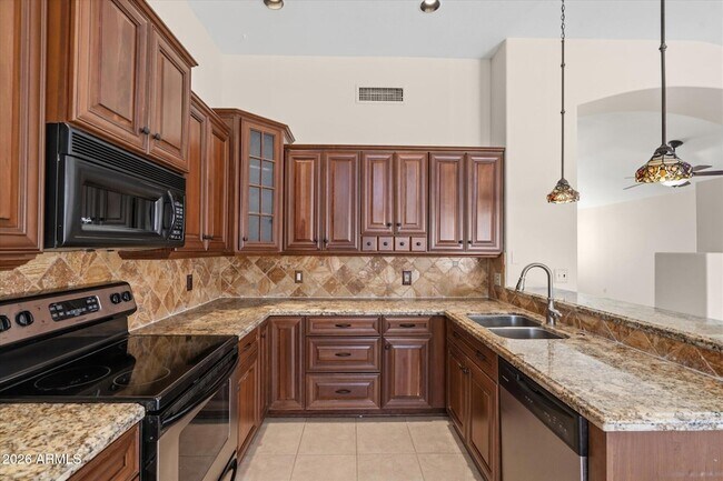 Building Photo - 15034 S 47th St