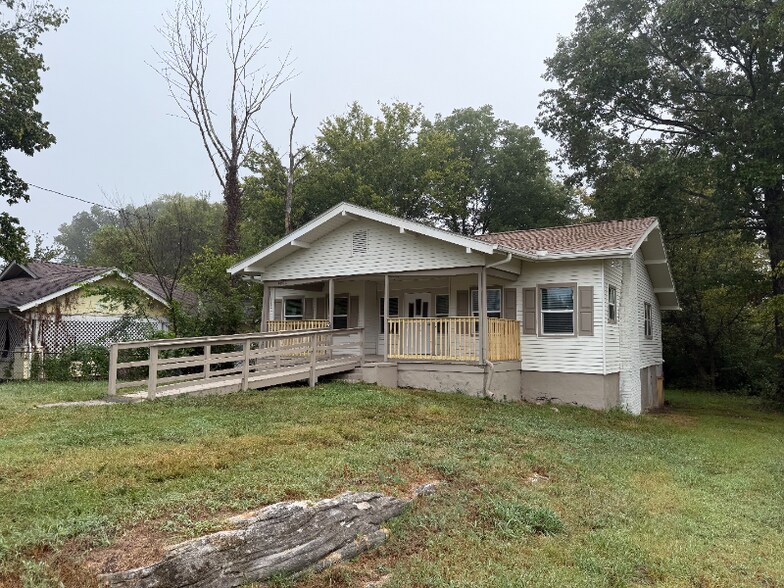 Building Photo - 4402 Immanuel St SW