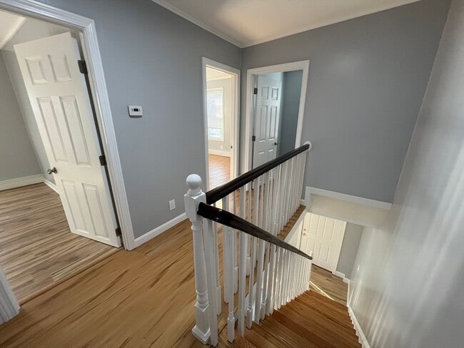 Building Photo - 452 Salem St