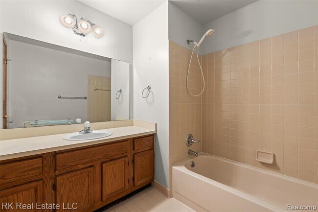 Building Photo - 15510 Ashley Ct