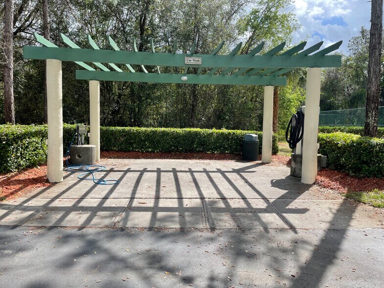 Building Photo - 8815 Dunes Ct