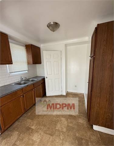 Building Photo - 16067 Bringard Dr