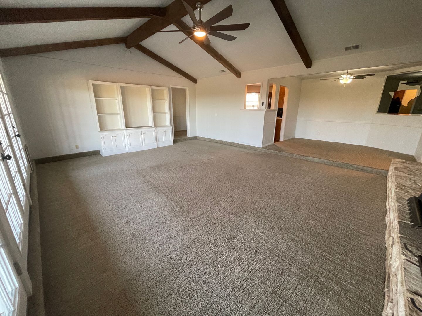 Building Photo - 552 Lawson Ln
