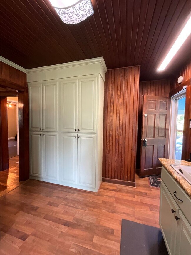 Building Photo - 157 O'Hara Road