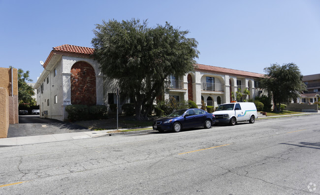 Building - Casa De Lomita Apartments
