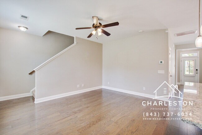 Building Photo - 135 Fulmar Pl