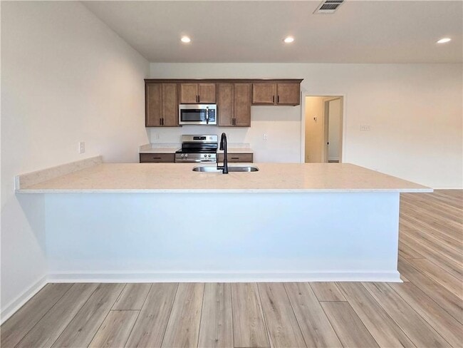 Building Photo - 71752 Spike Dr