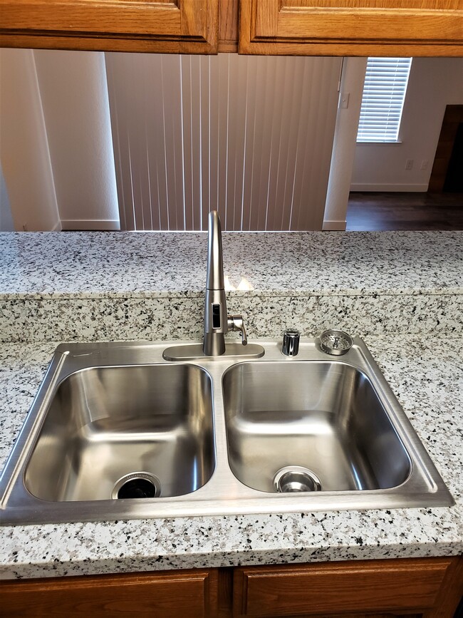 Stainless Sink - 4617 N Charles Ave