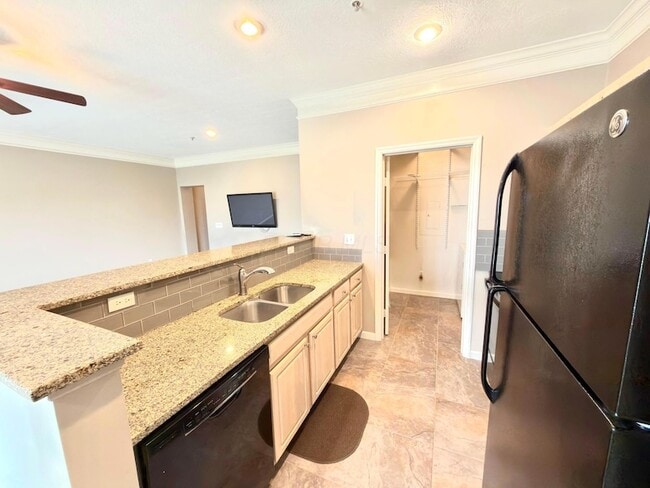 Building Photo - 6265 Craughwell Ln