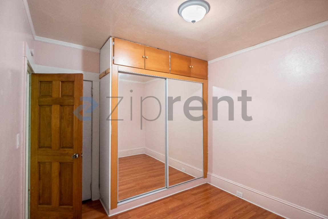 Building Photo - 130 Templeton Ave