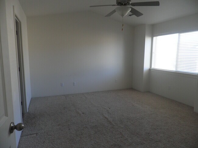 Building Photo - 362 Jan's Ct