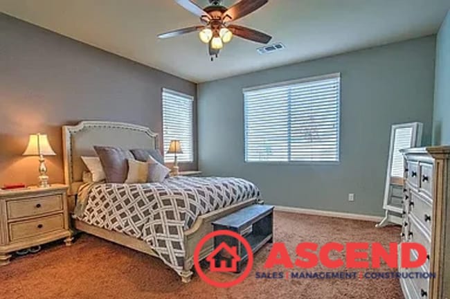Building Photo - Beautiful Home Located in Gated Community ...