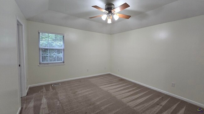 Building Photo - 315 Westfield Dr