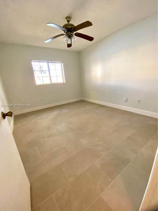 Building Photo - 3670 N 56th Ave