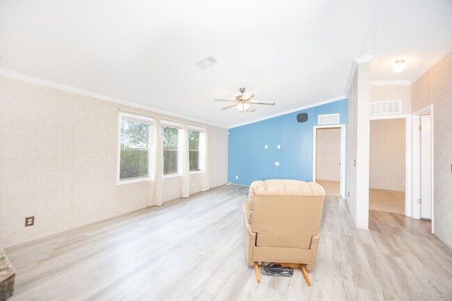 Building Photo - 590 County Rd 4614