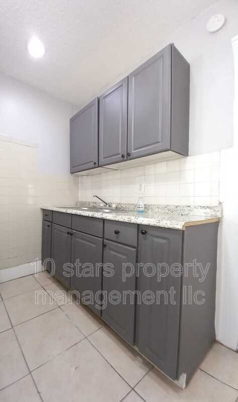 Building Photo - 3450 13th Ave S