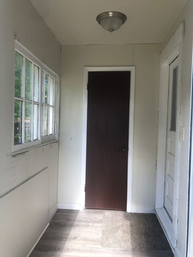 Building Photo - 403 Ohio St