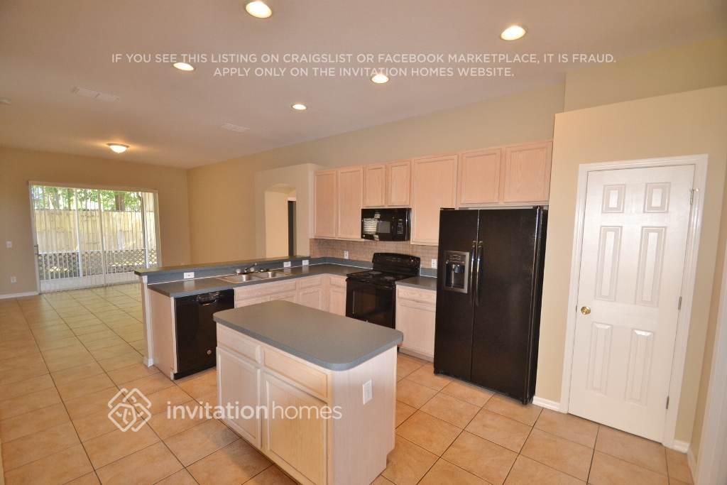 Building Photo - 2384 Cobblefield Cir